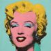 ANDY WARHOL'UN "MARİLYN MONROE" PORTRELERİNDEN BİRİ 195 MİLYON DOLARA ALICI BULDU (İHA/NEW YORK-İHA)
Pop art akımının en önemli temsilcilerinden Amerikalı ressam Andy Warhol'un "Marilyn Monroe" portrelerinden biri 195 milyon dolara alıcı buldu. Warhol'un Monroe portresi, 20. yüzyılın en pahalı sanat eseri olarak kayıtlara geçti.